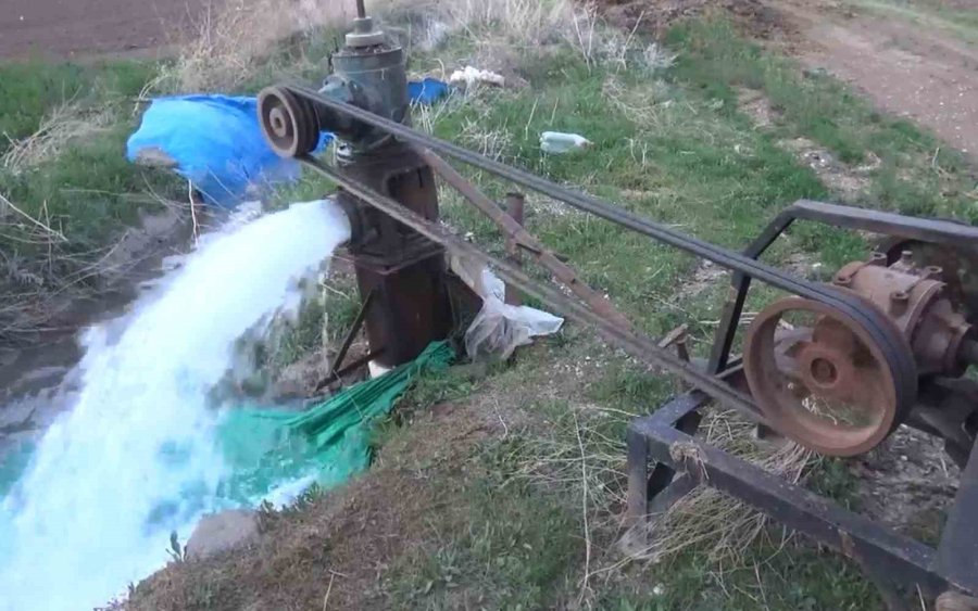 Aksaray’da 15 Bini Kaçak 20 Bin Su Kuyusu Geleceğin Tarımını Tehdit Ediyor