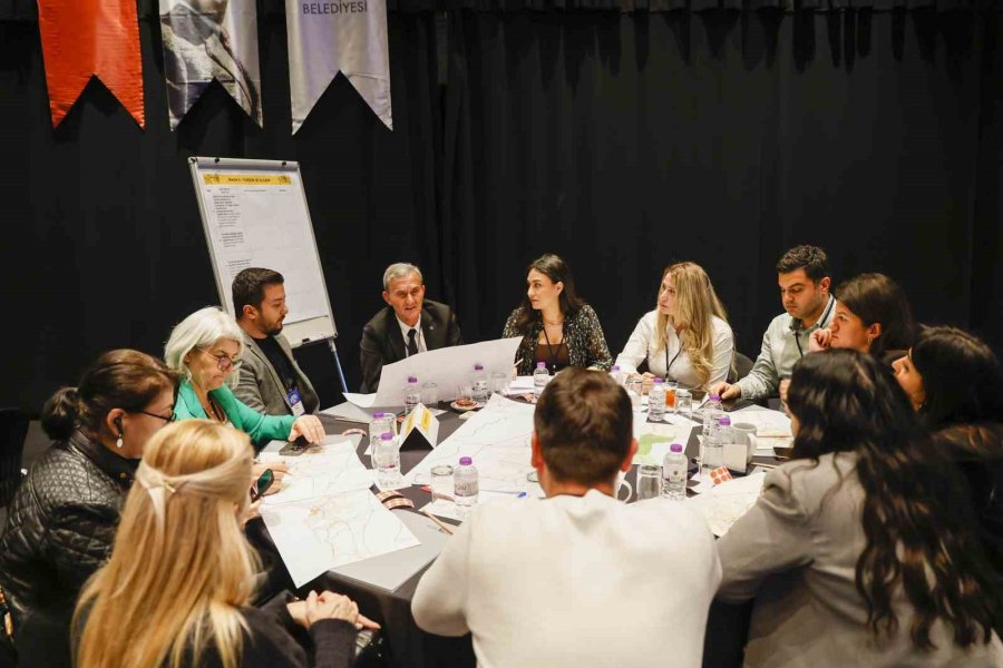 Antalya’da 2040 Yılına Yönelik Ulaşım Sistemi Oluşturmak İçin Çalıştay