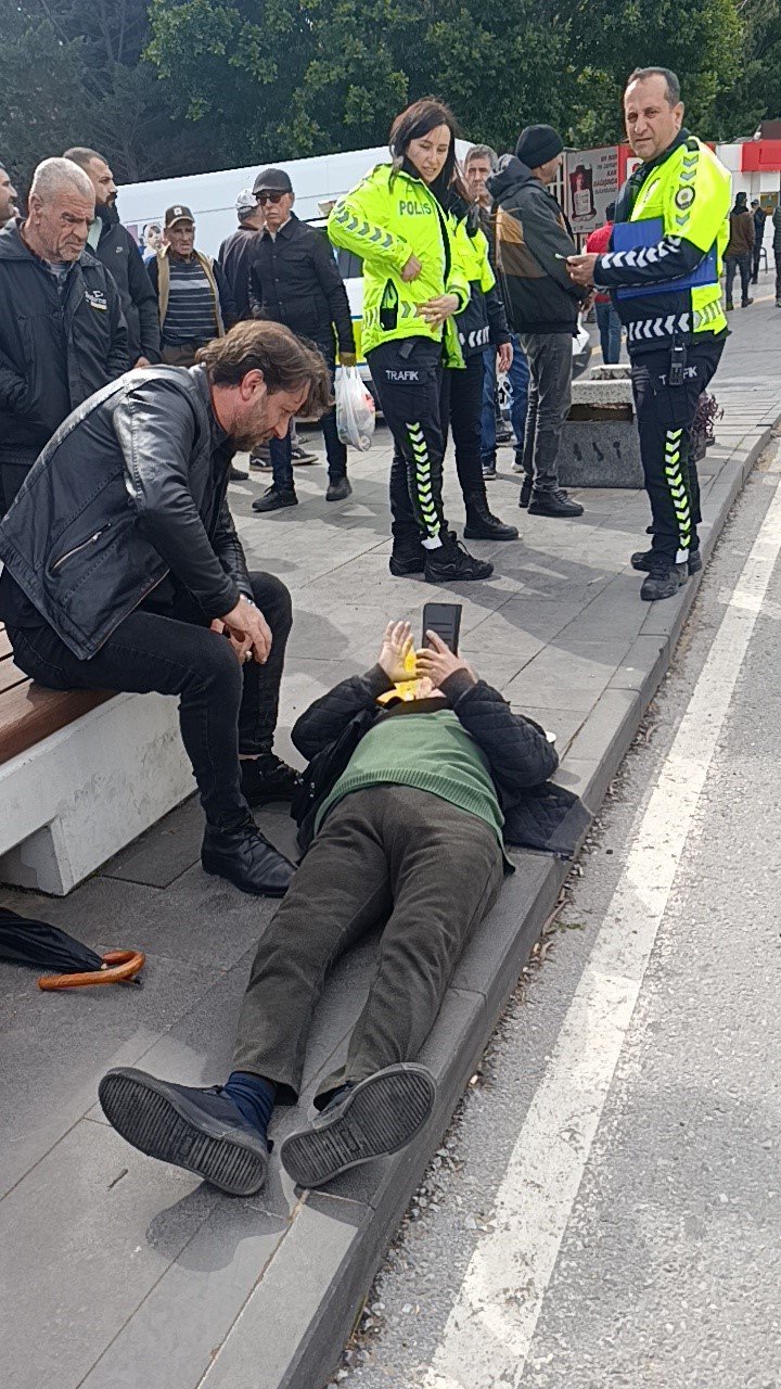 Yolun Karşısına Geçerken Motosikletin Çarptığı Yaya Yaralandı