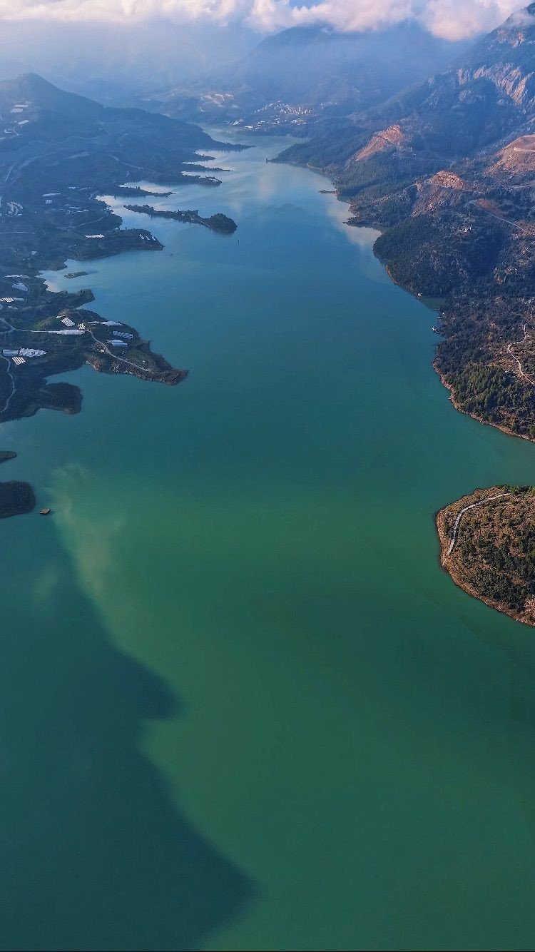 Kıbrıs’a İçme Suyu Sağlayan Baraj Doldu, İnsan Silueti Ortaya Çıktı