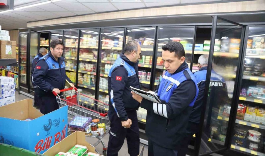 Akdeniz’de Ramazan Ayı Öncesi Market Ve Fırınlara Sıkı Denetim