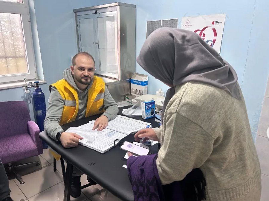 Mobil Sağlıklı Hayat Timi Bademdere’de Hizmet Verdi