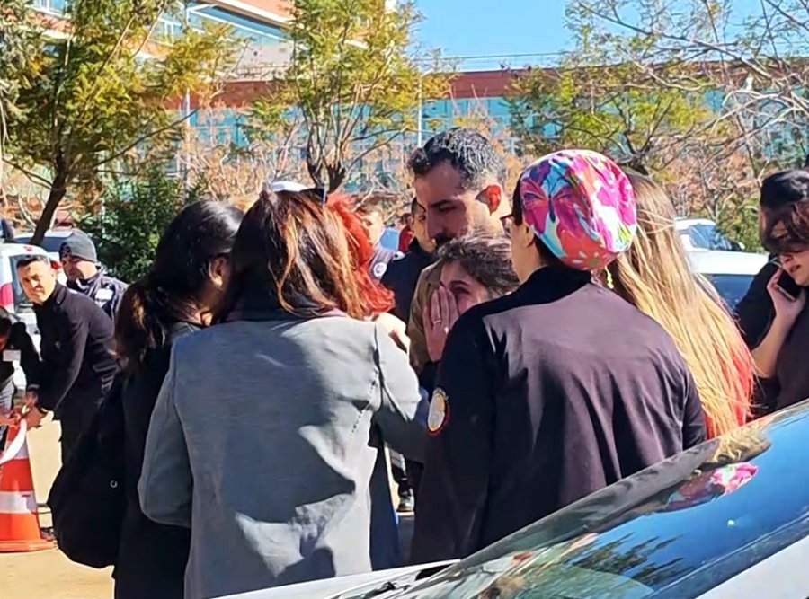 Anestezi Teknikeri Hastanenin Otoparkında Ölü Bulundu