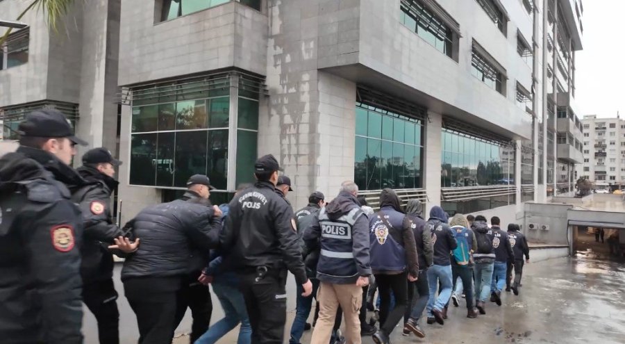 Mersin’de Milyarlık Yasa Dışı Bahis Operasyonu: 9 Tutuklama