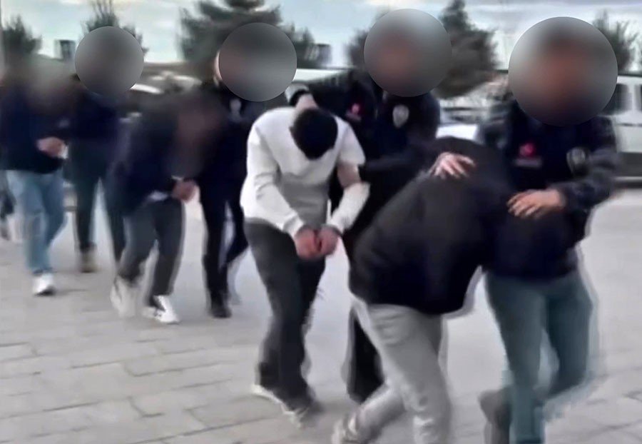 Aksaray’da Narkotik Operasyonunda 12 Tutuklama