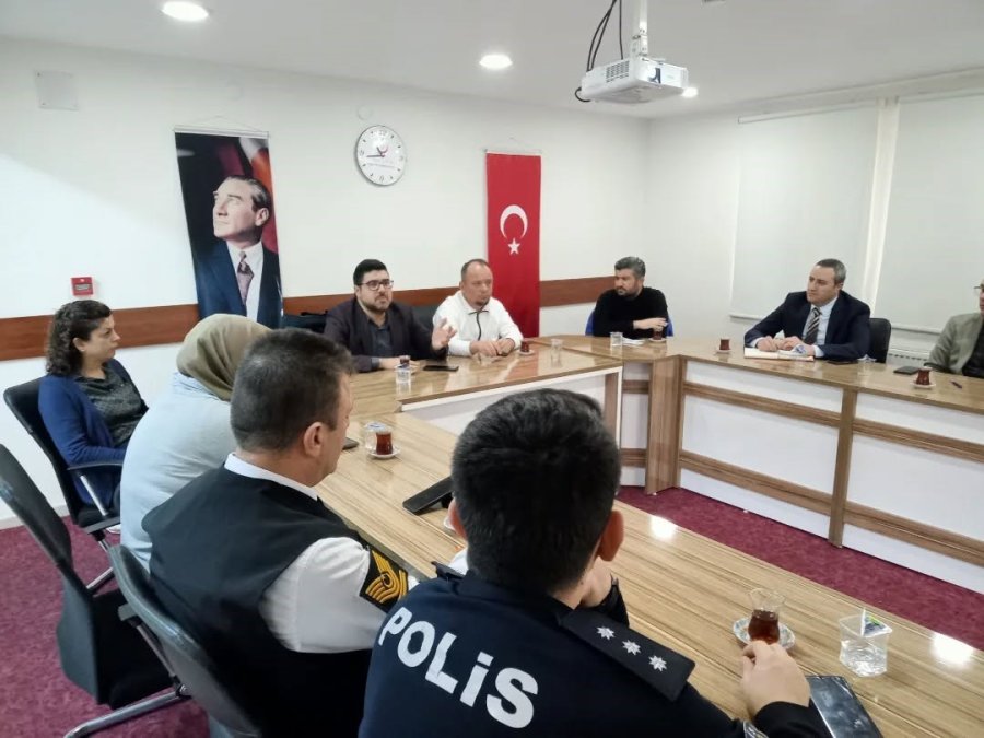Niğde’de Afet Sağlık Grubu Operasyon Planı Değerlendirildi