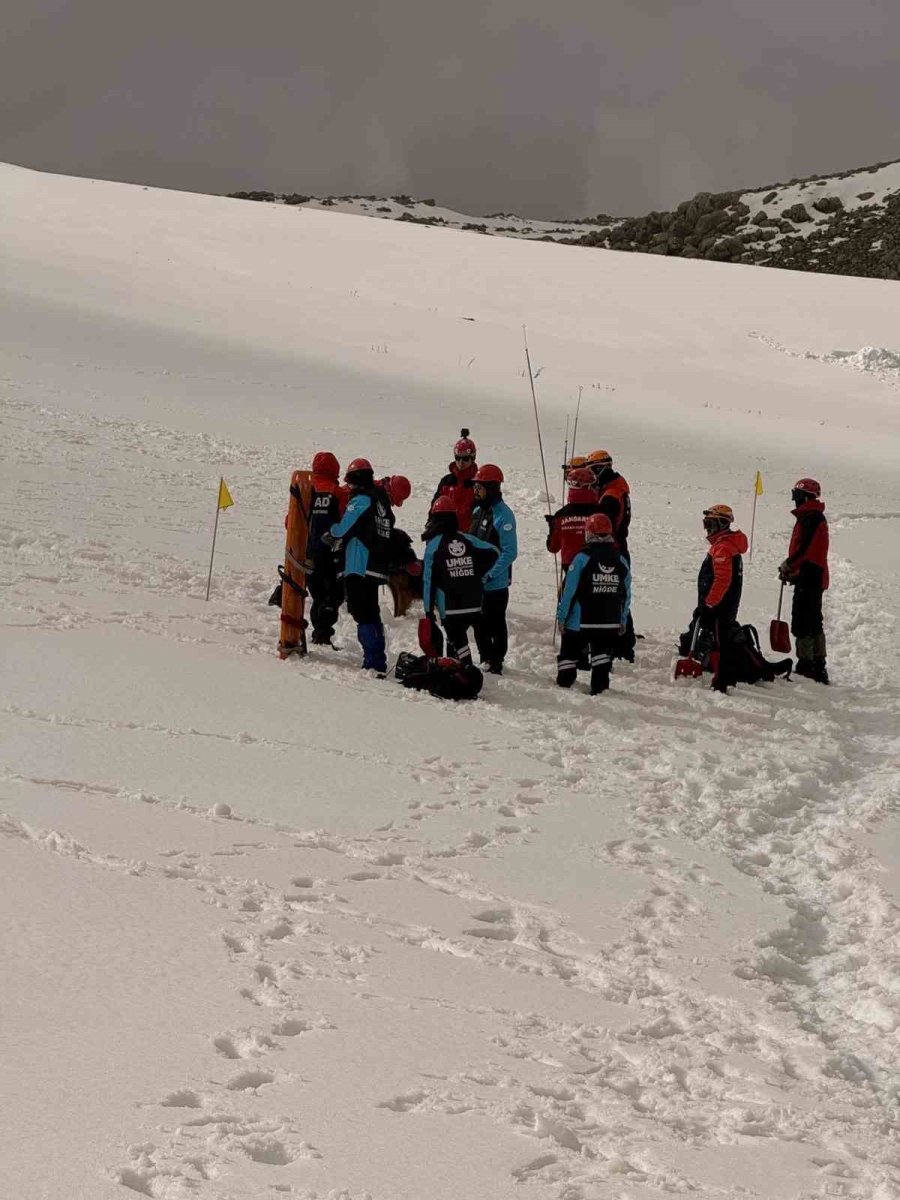 Niğde’de Çığ Tatbikatı Gerçekleştirildi