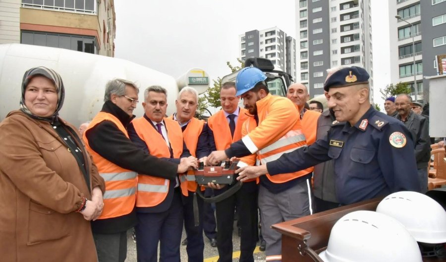 Tarsus’ta Cami Temeli Atıldı