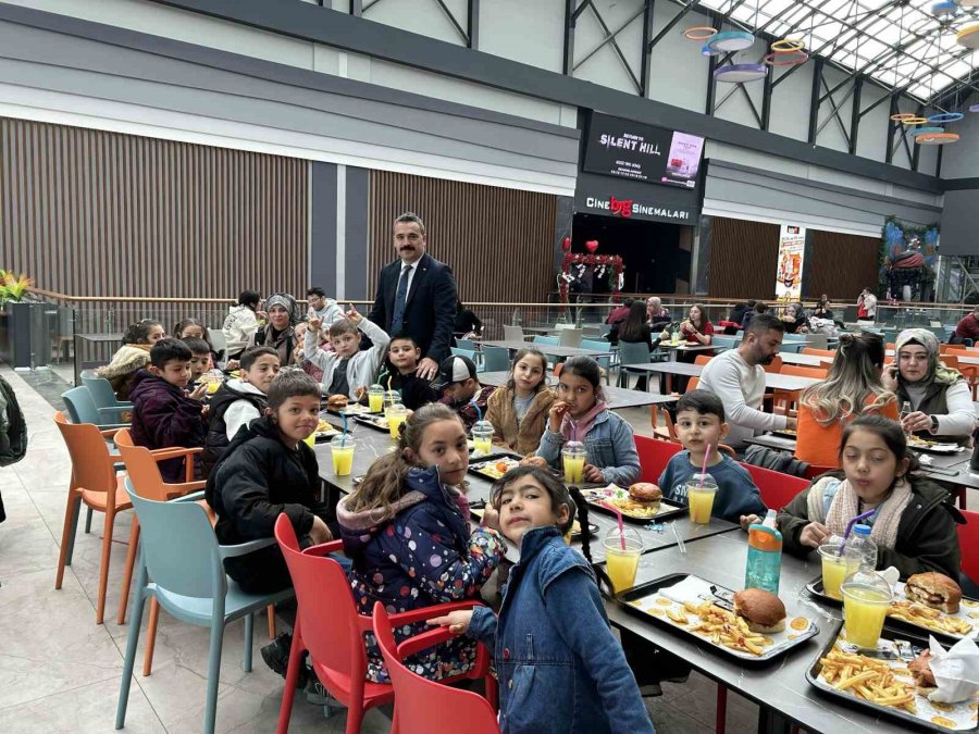 Kırsaldaki Çocuklar "bi Niğde Mi Yapsak?" Projesiyle Şehri Keşfetti