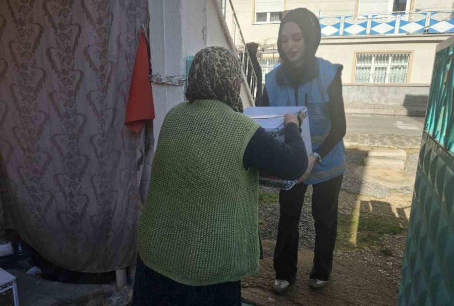 Karaman’da Gönüllü Gençlerden Anlamlı Dayanışma