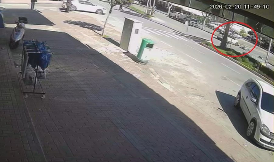 Otomobil İle Motosiklet Çarpıştı: 1 Yaralı