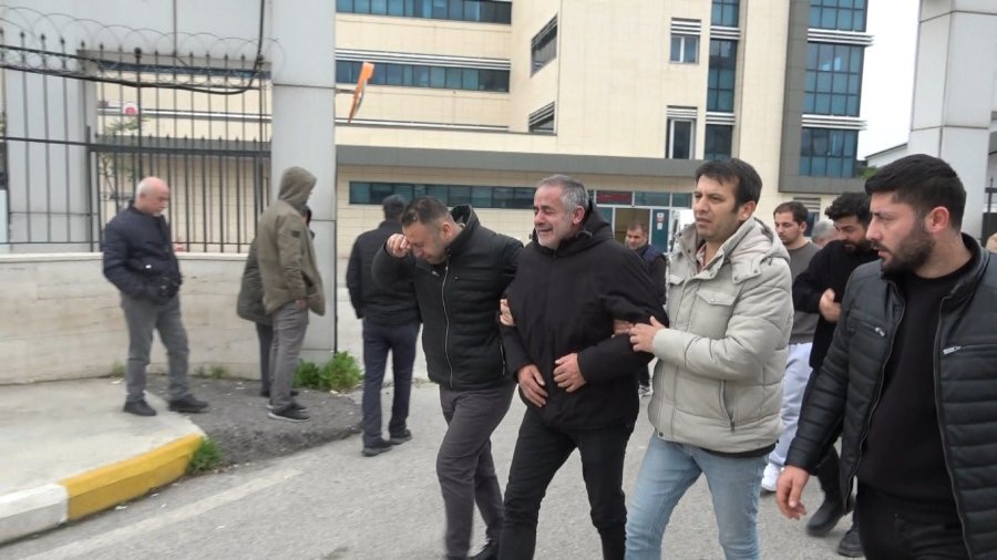 Babasının "oğlum Ölmeyecek" Feryadı Yürek Burkmuştu, Genç İşçi Kurtarılamadı