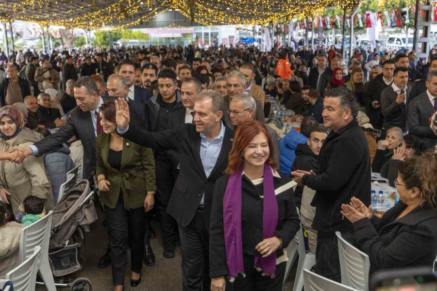 Erdemli’de Birlik Sofrası: Seçer’den ’parlayan Yıldız Türkiye’ Vurgusu