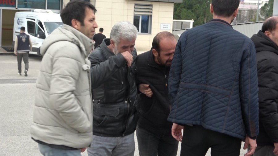 Babasının "oğlum Ölmeyecek" Feryadı Yürek Burkmuştu, Genç İşçi Kurtarılamadı