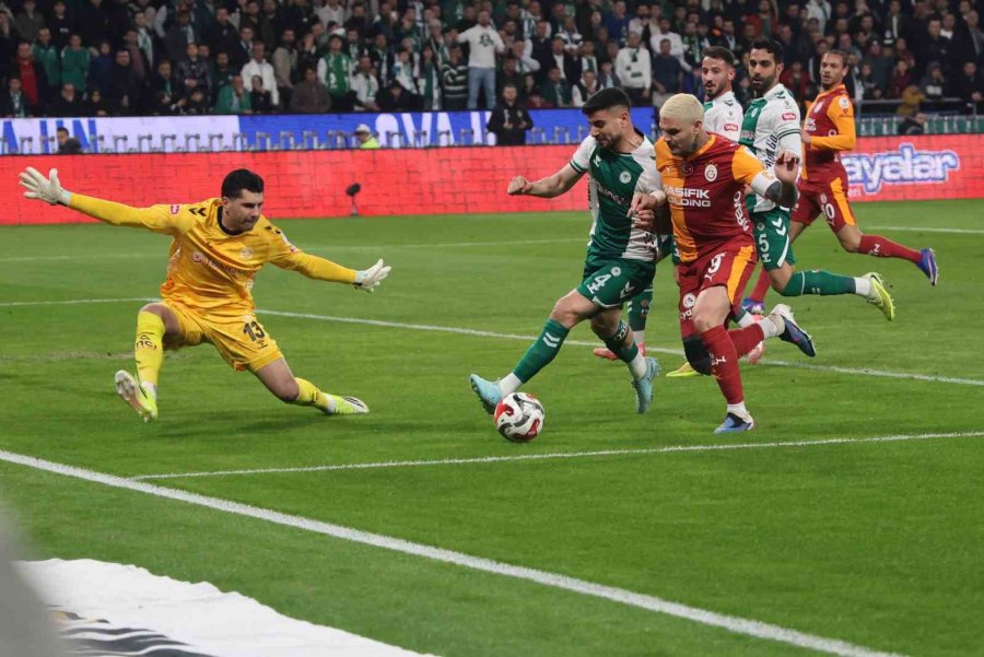 Trendyol Süper Lig: Konyaspor: 0 - Galatasaray: 0 (maç Devam Ediyor)