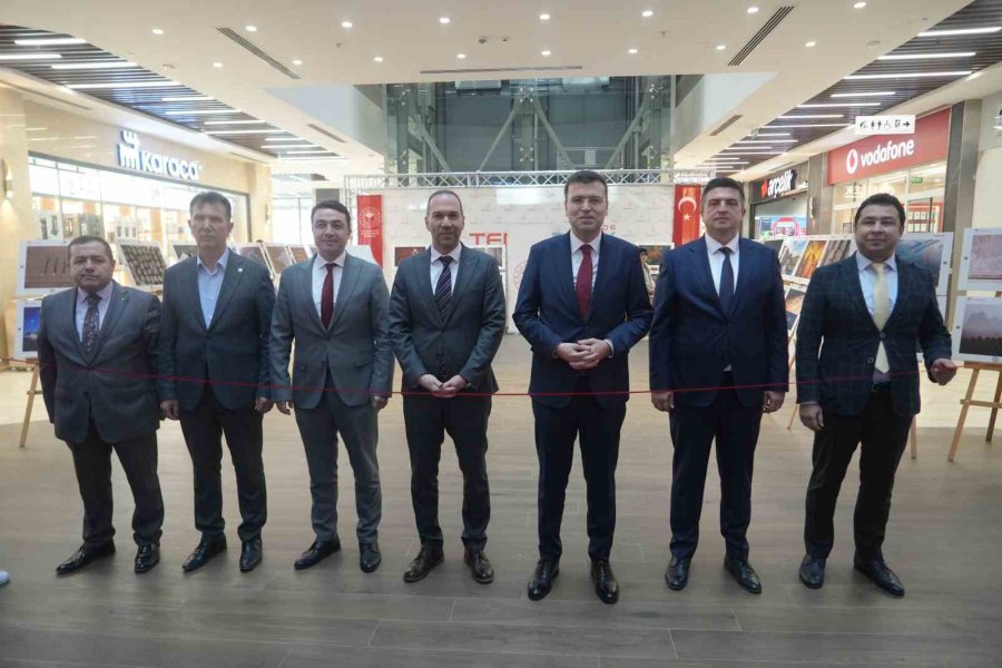 Niğde’de ’15. Tarım Orman Ve İnsan’ Fotoğraf Sergisi Açıldı
