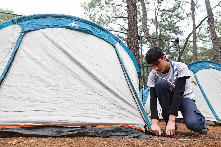 Antalya Büyükşehir Belediyesi İzcileri Kaynaşma Kampında Buluştu
