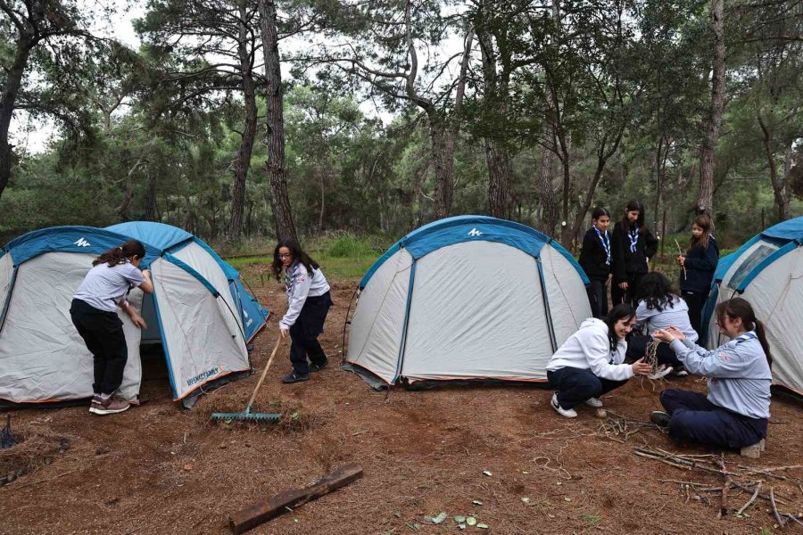 Antalya Büyükşehir Belediyesi İzcileri Kaynaşma Kampında Buluştu