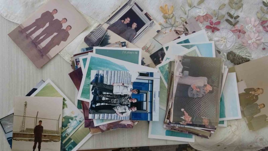 28 Şubat Mağduru Şimşek: "başörtülü Eşimi Ticari Taksi İle Gece Arka Koltukta Saklayıp Lojmana Geçiriyordum"