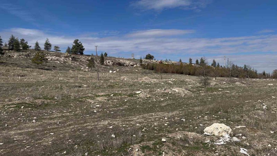 Konya’da Kaçak Kazı Alanı Bulundu