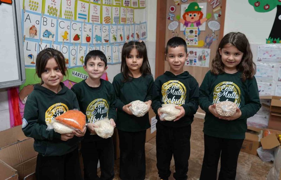 Ramazan’da Minik Öğrencilerden Anlamlı Destek