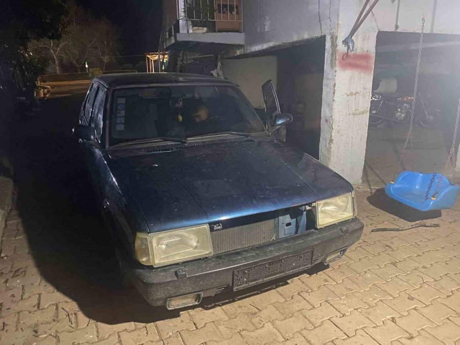 Arkadaşına Selam Vermek İçin Bastığı Kornadan Ses Çıkmayınca Çalındığını Fark Etti