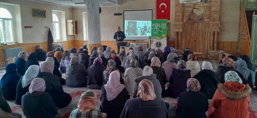 Narkotik Ekiplerinden Vatandaşlara Bilgilendirme