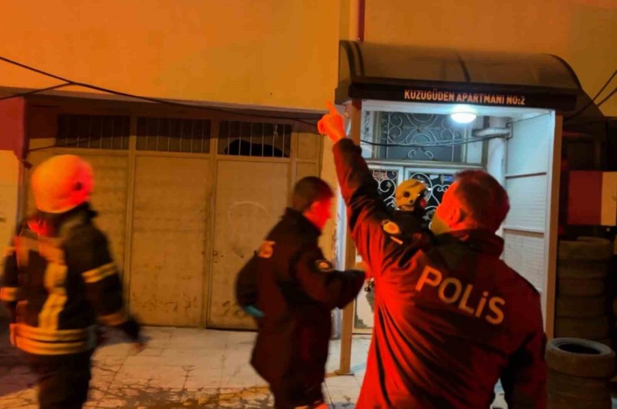 Kombiden Çıkan Yangın Paniğe Neden Oldu