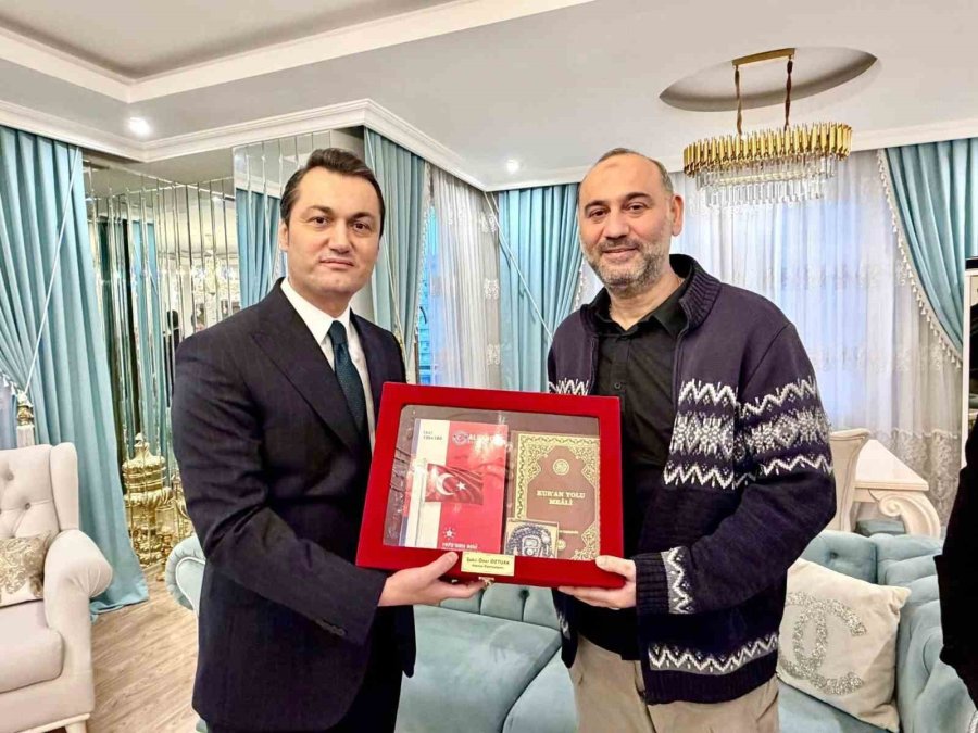 Alanya Kaymakamı Öztürk’ten Gazilere Anlamlı Ziyaret