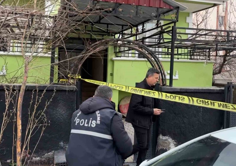 Kavga Ettiği Karısını Tüfekle Vurup Ağır Yaraladı