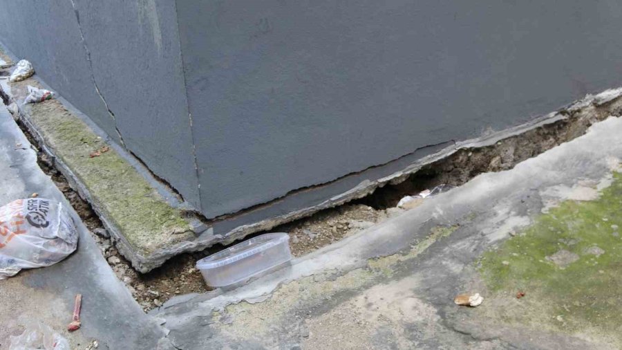 Alanya’da 3 Bina Tedbir Amaçlı Tahliye Edildi