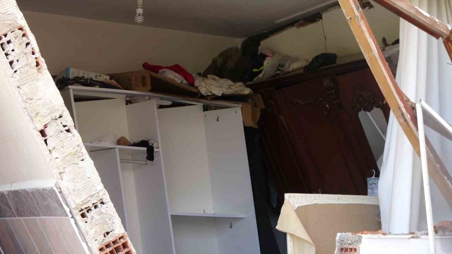 Alanya’da 3 Bina Tedbir Amaçlı Tahliye Edildi