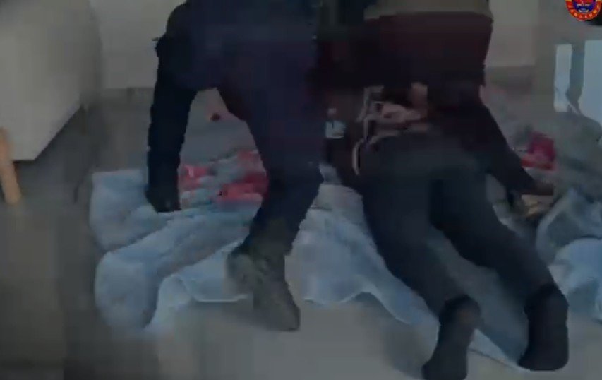 Antalya’da 23,9 Kilo Uyuşturucu Madde Ele Geçirildi