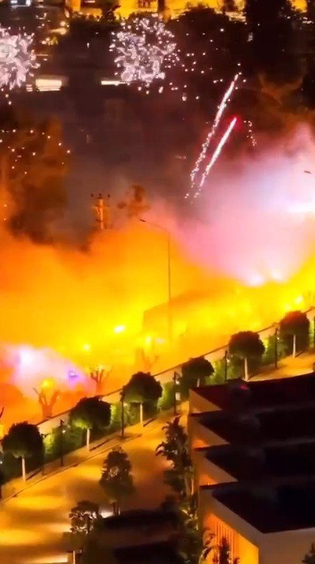 Fenerbahçe’ye Antalya’da Coşkulu Karşılama