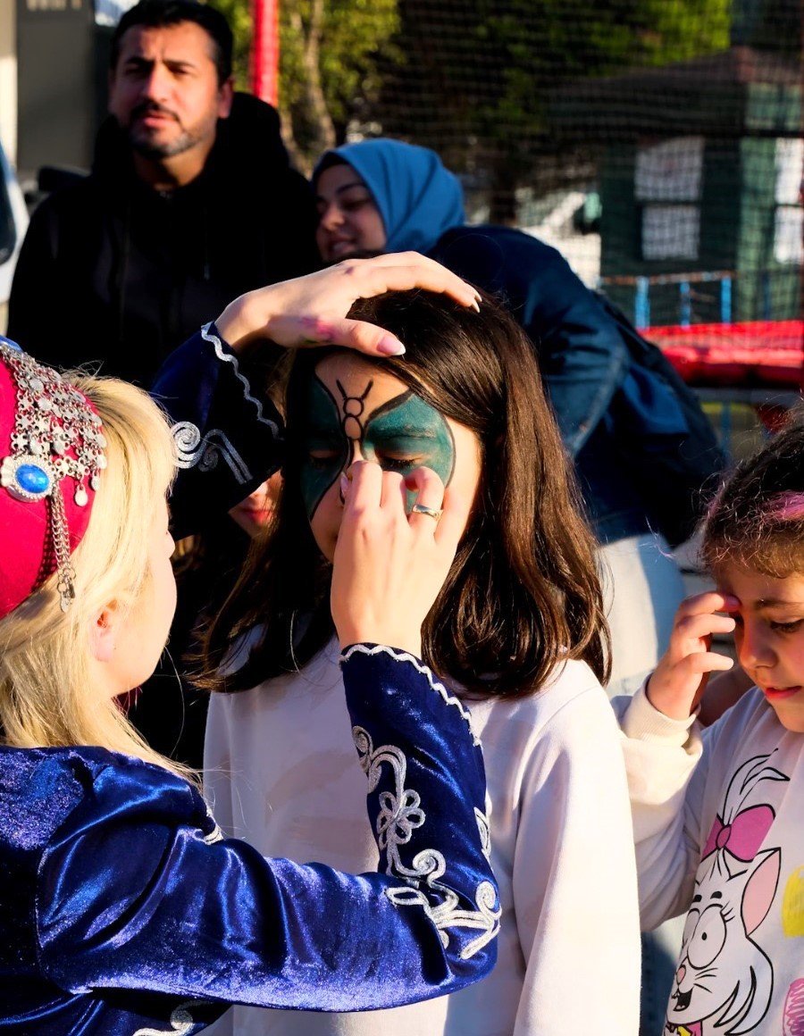 Muratpaşa Kent Meydanı’nda Ramazan Buluşmaları Devam Ediyor