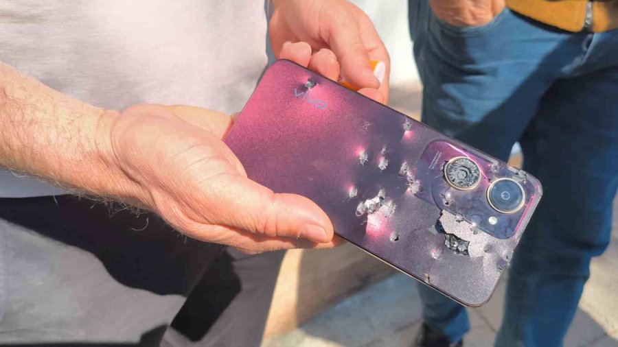 ’neden Video Çekiyorsun’ Tartışması Kanlı Bitti: 3 Yaralı