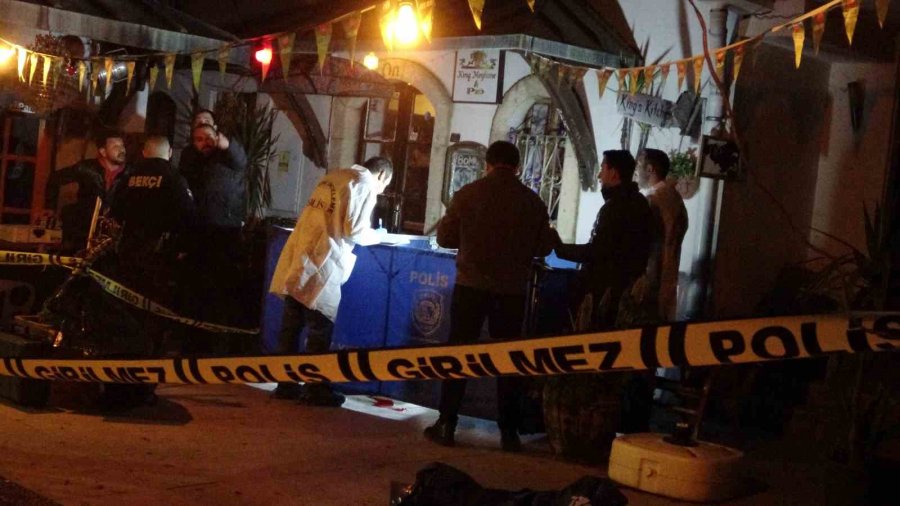 Antalya’da 21 Yaşındaki Genç 30 Metre Yükseklikten Beton Zemine Düşerek Hayatını Kaybetti