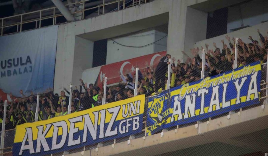 Trendyol Süper Lig: Antalyaspor: 0 - Fenerbahçe: 0 (maç Devam Ediyor)