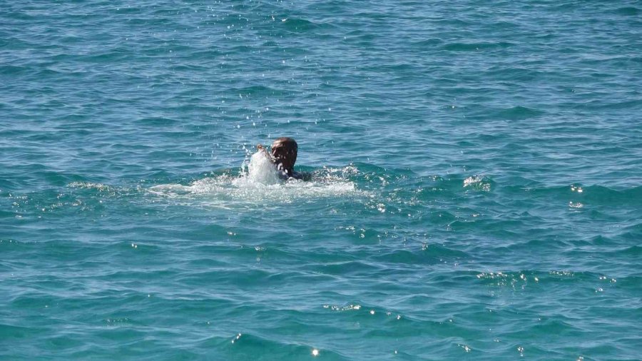 Alanya’da Mart Güneşi: Hava Sıcaklığı 18’e Çıktı, Sahiller Harekenlendi