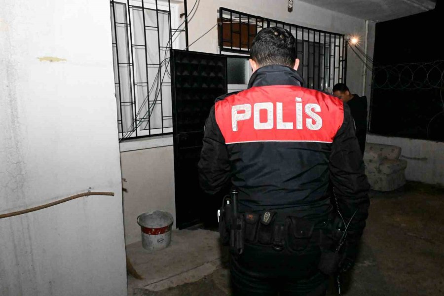 Mersin’de Aranan 193 Şahıs Yakalandı