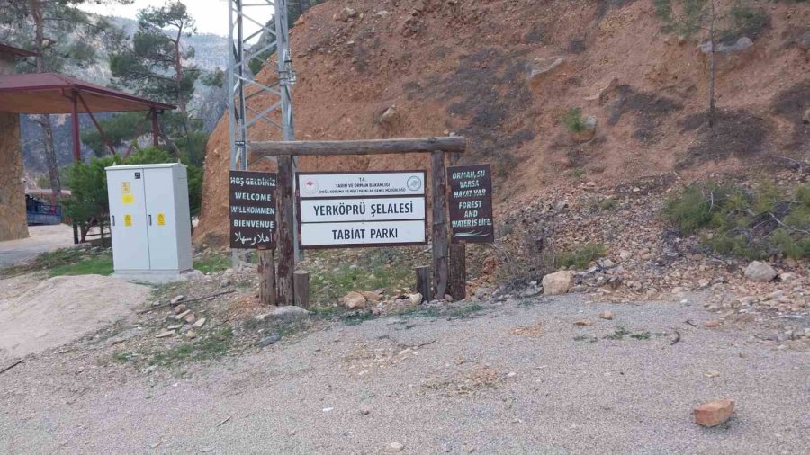 Mersin’in Saklı Cenneti Yerköprü Şelalesi Ziyaretçileri Hayran Bırakıyor