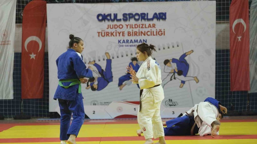 Karaman’da Okul Sporları Yıldızlar Judo Türkiye Birinciliği Heyecanı Başladı