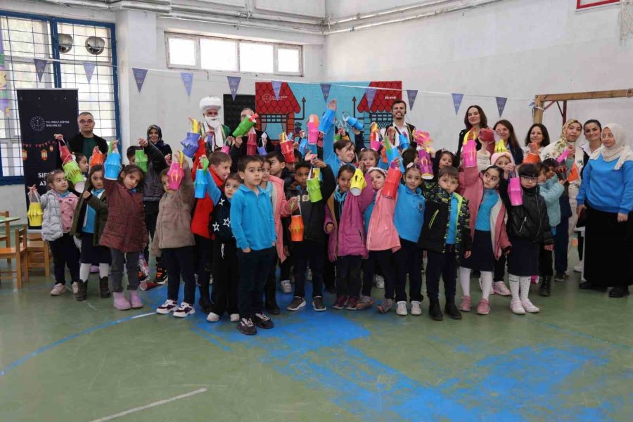 Niğde’de Ramazan Şenlikleri Coşkuyla Başladı