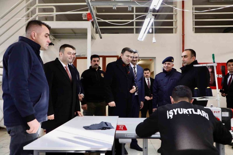 Vali Nedim Akmeşe’den Niğde Açık Ceza İnfaz Kurumu’na Ziyaret