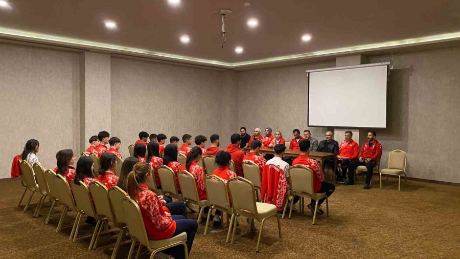 Tekerlekli Paten Milli Takım Kampı, Karaman’da Başladı