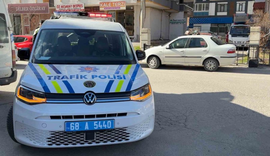 Otoparkta Sürücüleri Mahsur Bıraktı, Gelince De "bilemedim Ki" Dedi