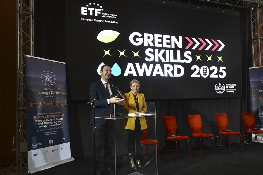 Büyükşehir’in "güneş Okulu" Projesi Uluslararası Alanda Başarı Gösterdi