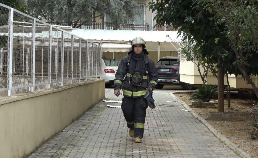 Alanya’da Apartman Dairesinde Yangın Çıktı