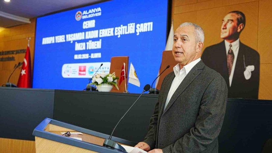 Başkan Özçelik, Cemr Avrupa Yerel Yaşamda Kadın-erkek Eşitliği Şartı’nı İmzaladı