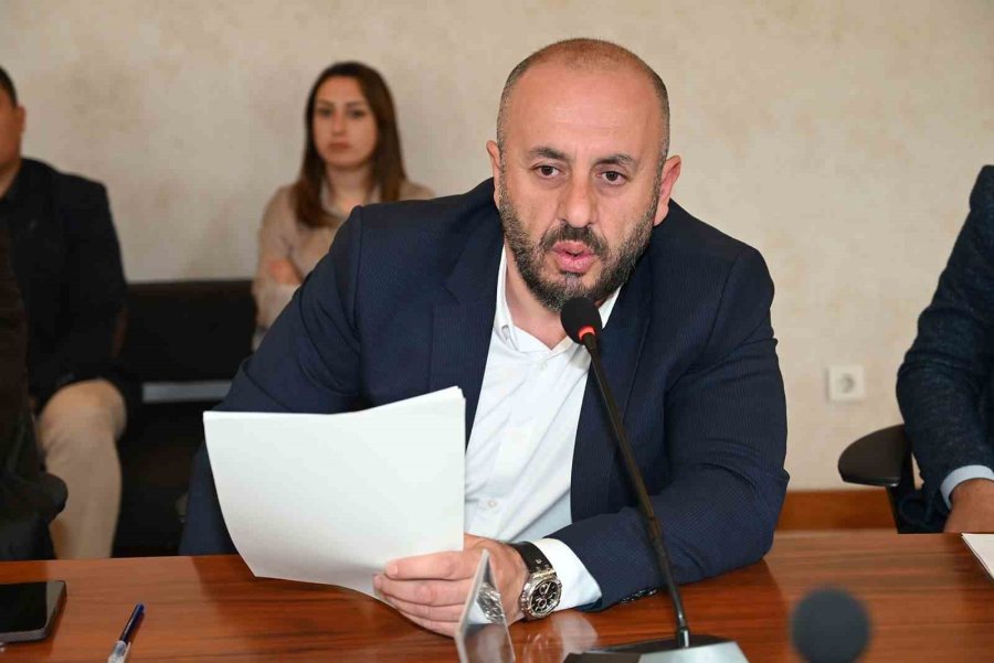 Çamyuva Mahallesi’nde Sel Ve Su Baskınına Karşı Çalışma Raporu Oy Birliği İle Kabul Edildi